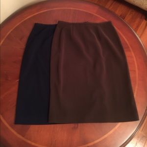 2 skirts ☘️ 3 for $10 ☘️